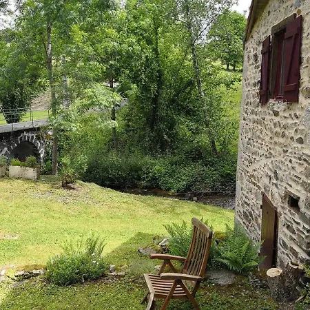 Prázdninový dům Ancien Moulin Renove, Ideal Pour Familles : Nature, Jeux, Peche, Proche De Vichy, Confort Inclus - Fr-1-489-212 Ferrières-sur-Sichon